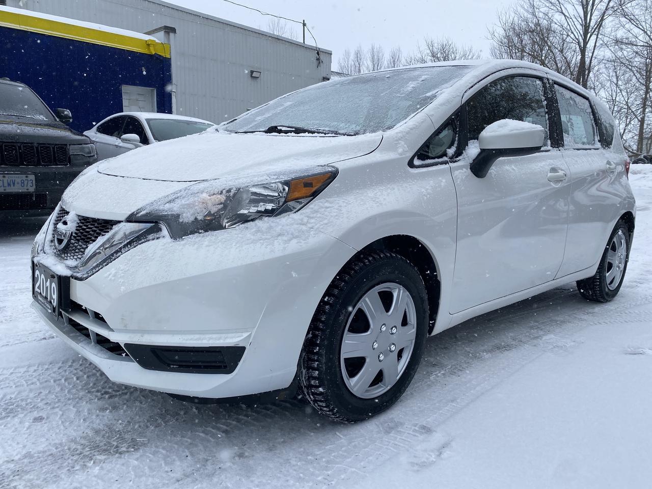 2019 Nissan Versa Note S CVT Photo