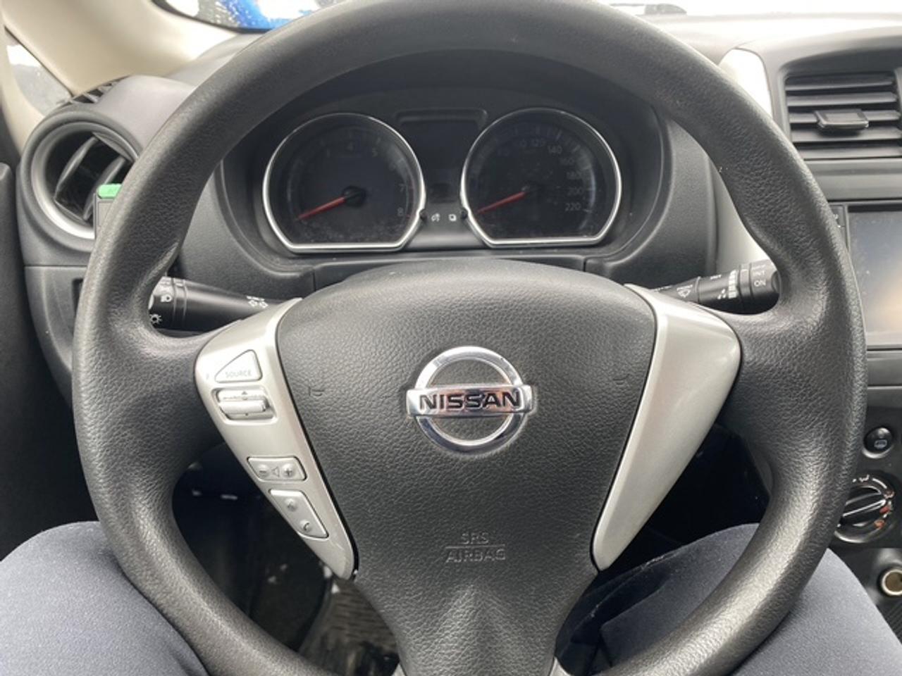2019 Nissan Versa Note S CVT Photo