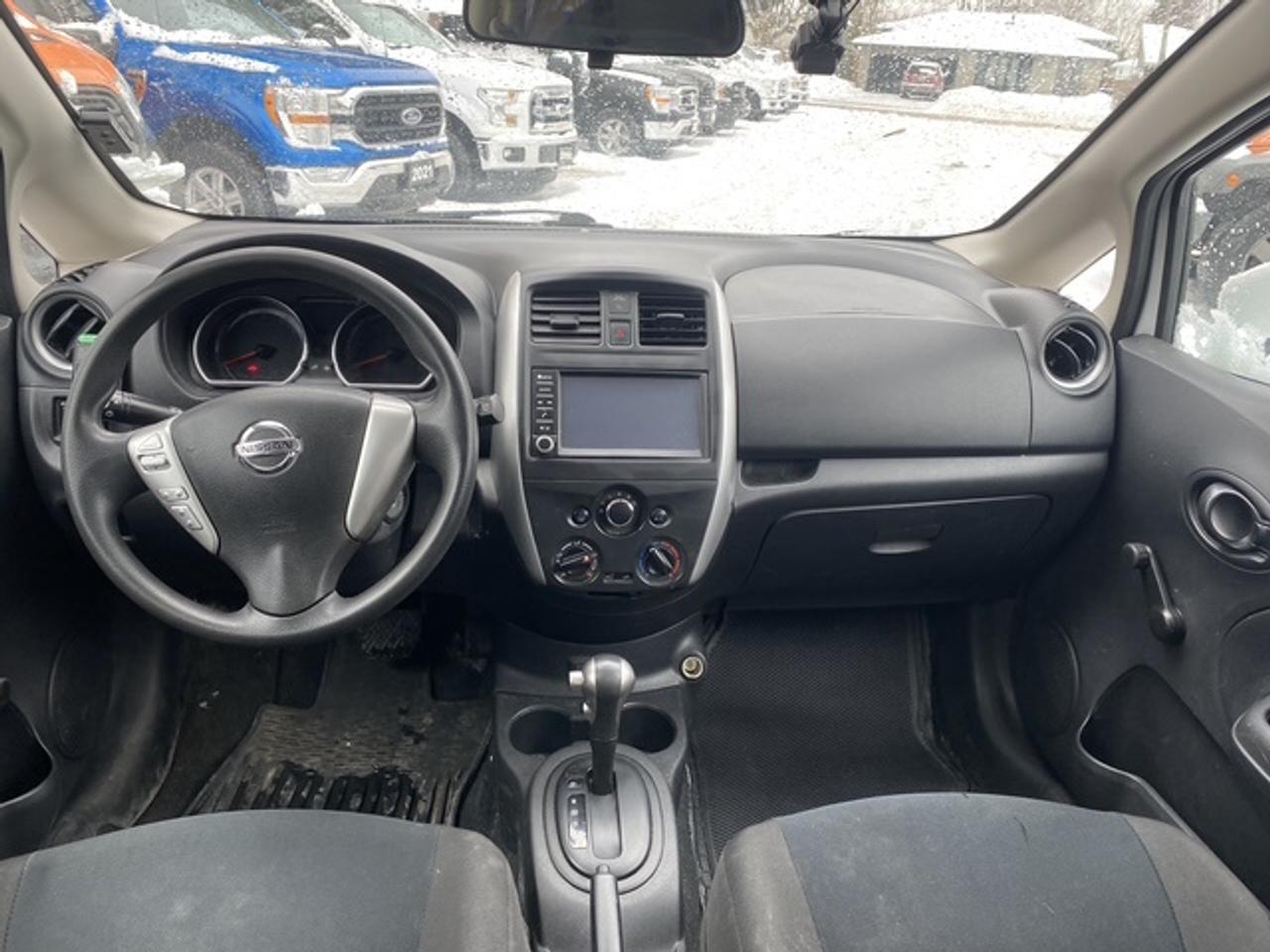 2019 Nissan Versa Note S CVT Photo