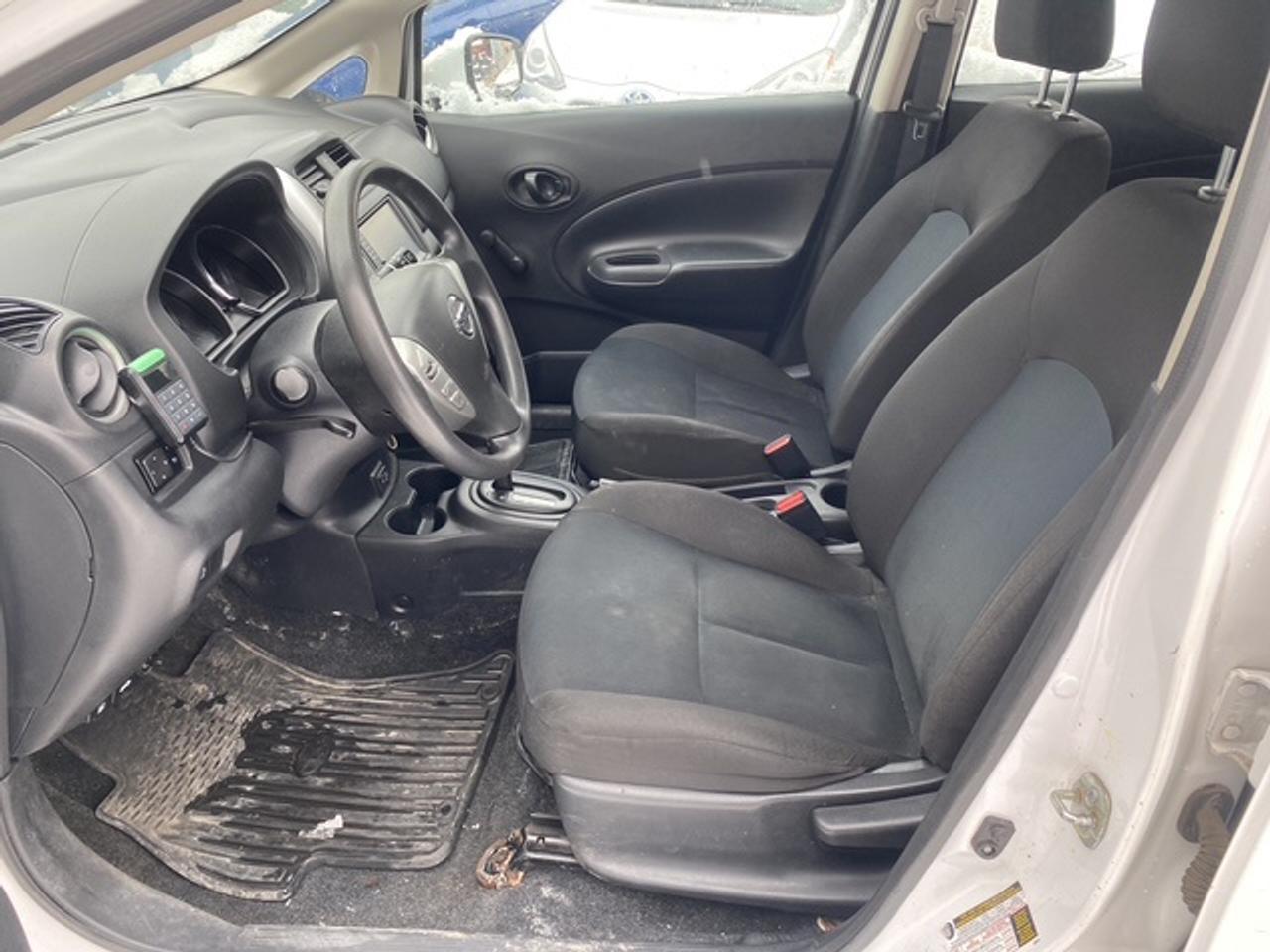 2019 Nissan Versa Note S CVT Photo