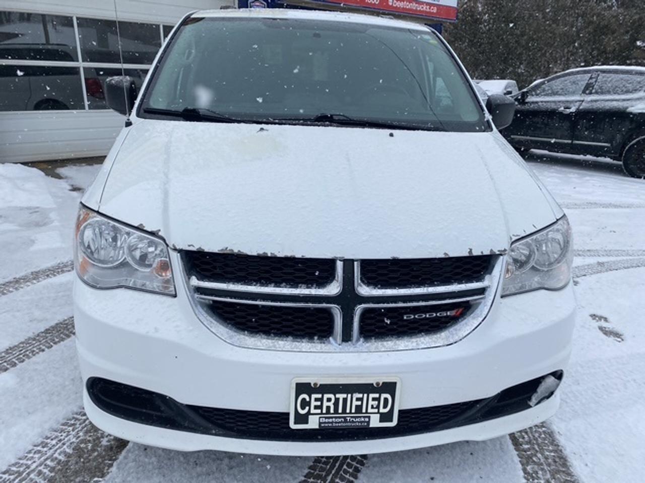 2016 Dodge Grand Caravan SE Photo