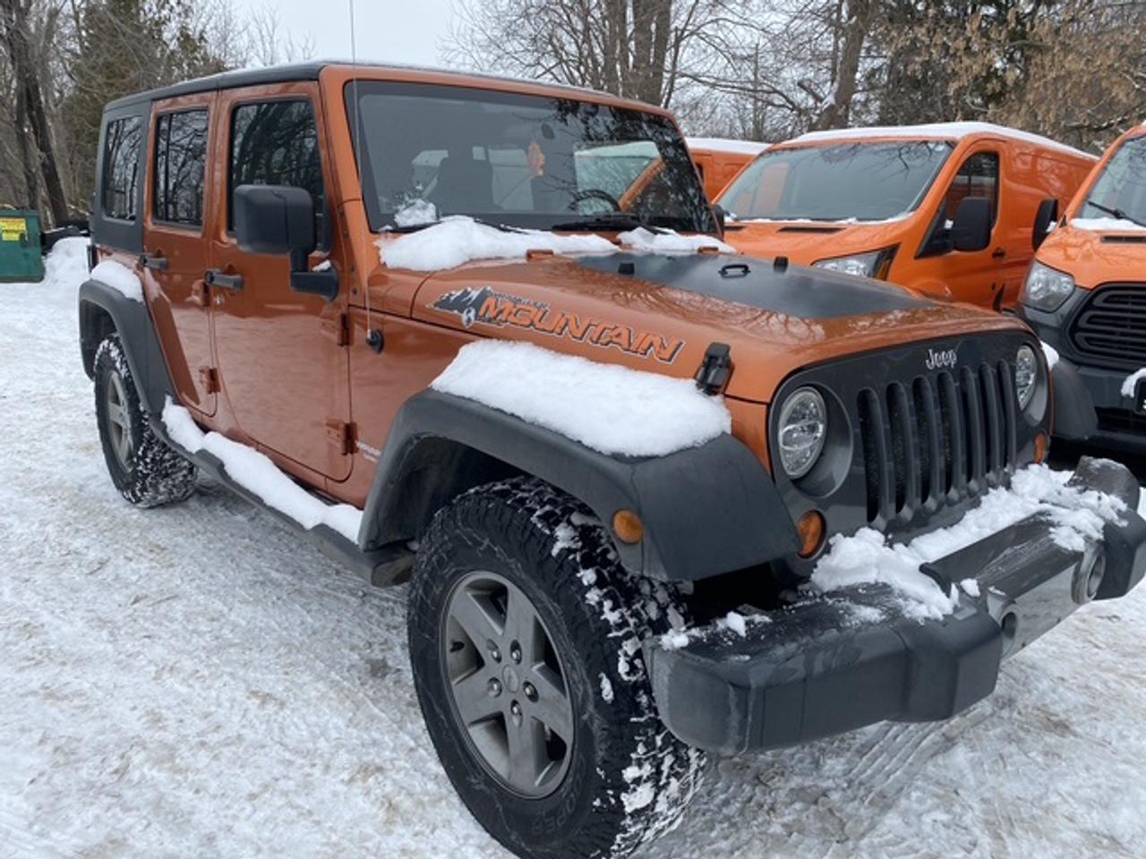 2010 Jeep Wrangler Unlimited Mountain Photo