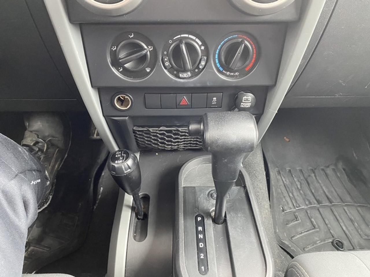 2010 Jeep Wrangler Unlimited Mountain Photo