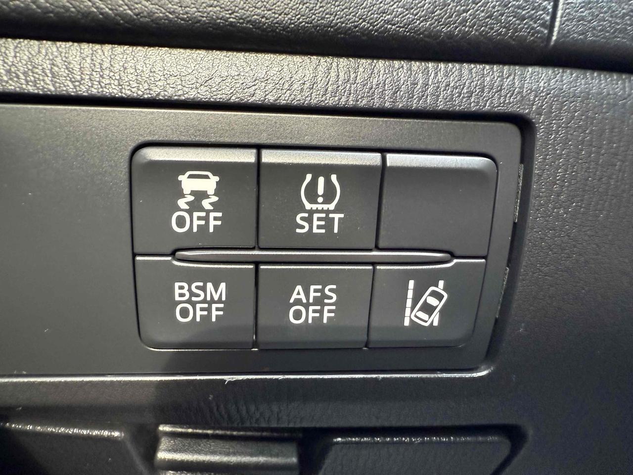 2014 Mazda MAZDA6 I Grand Touring Photo