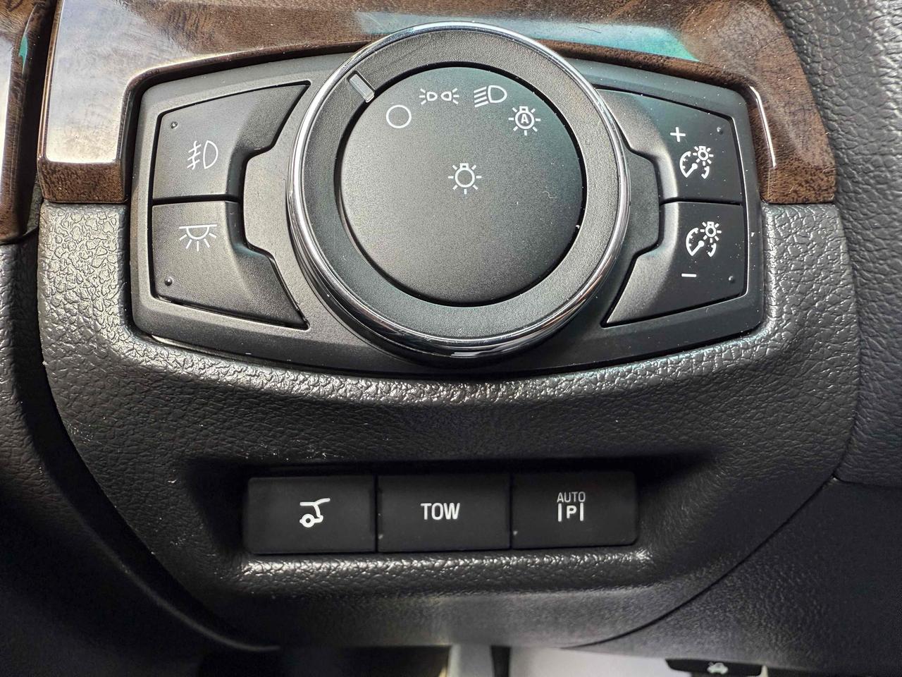 2014 Ford Explorer LIMITED Photo