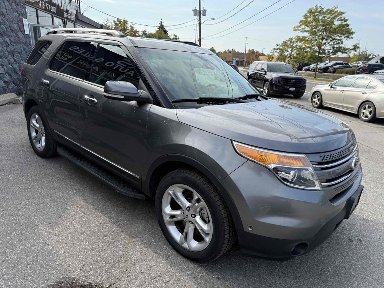 2014 Ford Explorer LIMITED Photo2