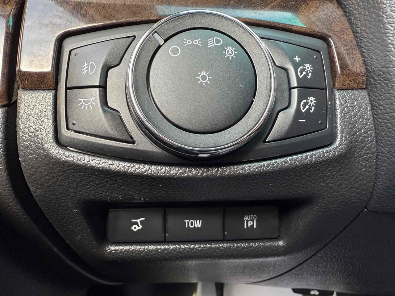 2014 Ford Explorer LIMITED Photo