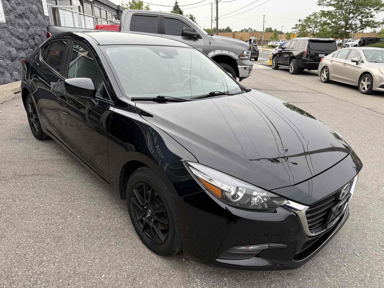 2018 Mazda MAZDA3 I Sport Photo