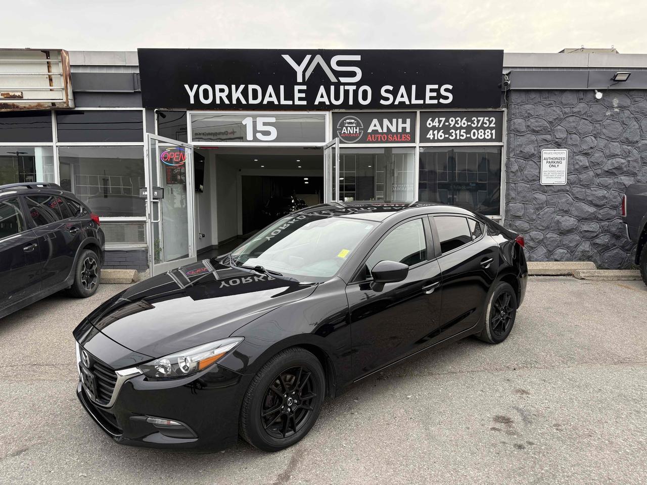 2018 Mazda MAZDA3 I Sport Photo