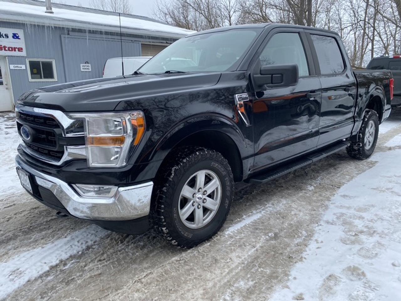 2021 Ford F-150 XLT CREW CAB SHORT B 4WD SUPERCREW Photo0