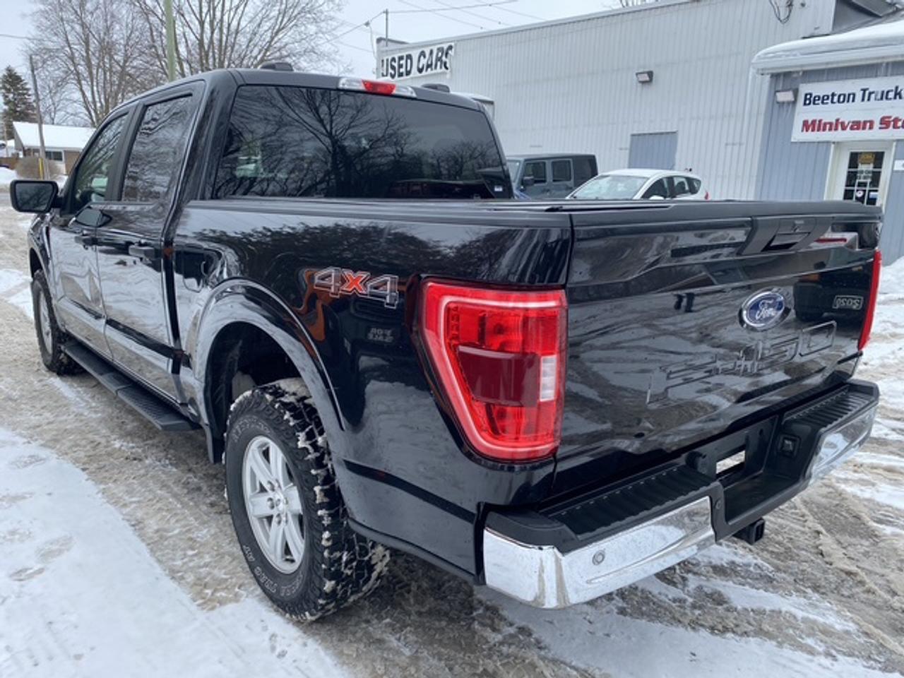 2021 Ford F-150 XLT CREW CAB SHORT B 4WD SUPERCREW Photo4