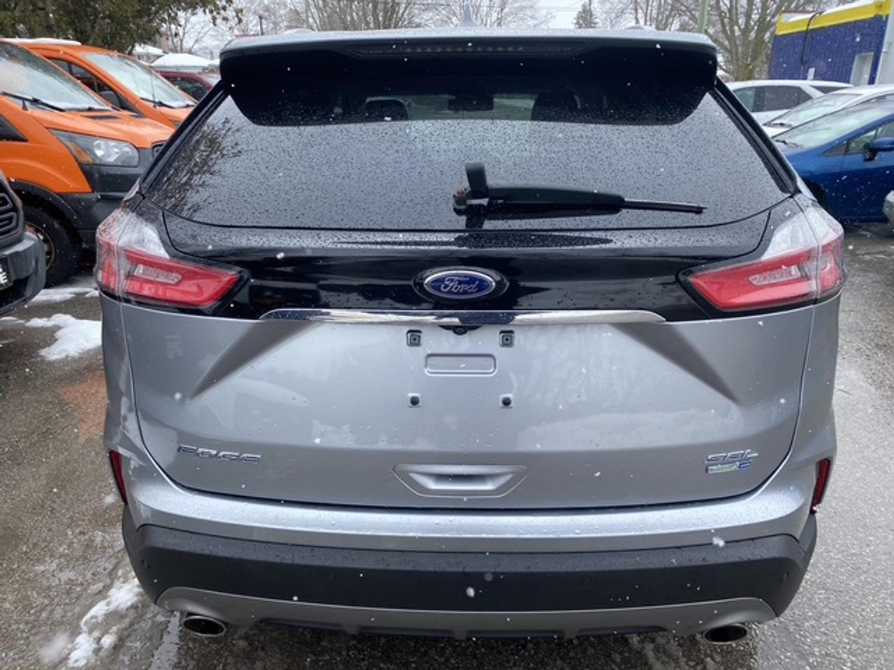 2020 Ford Edge SEL AWD Photo4