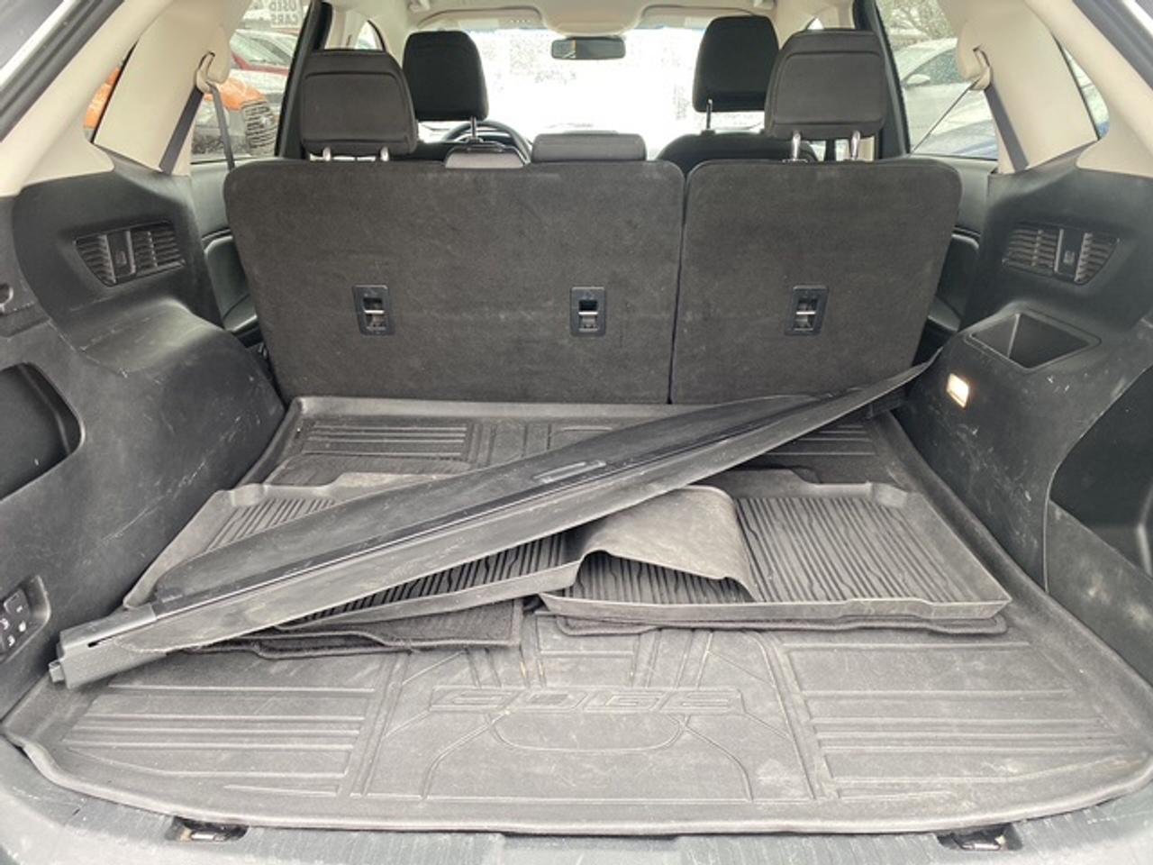 2020 Ford Edge SEL AWD Photo