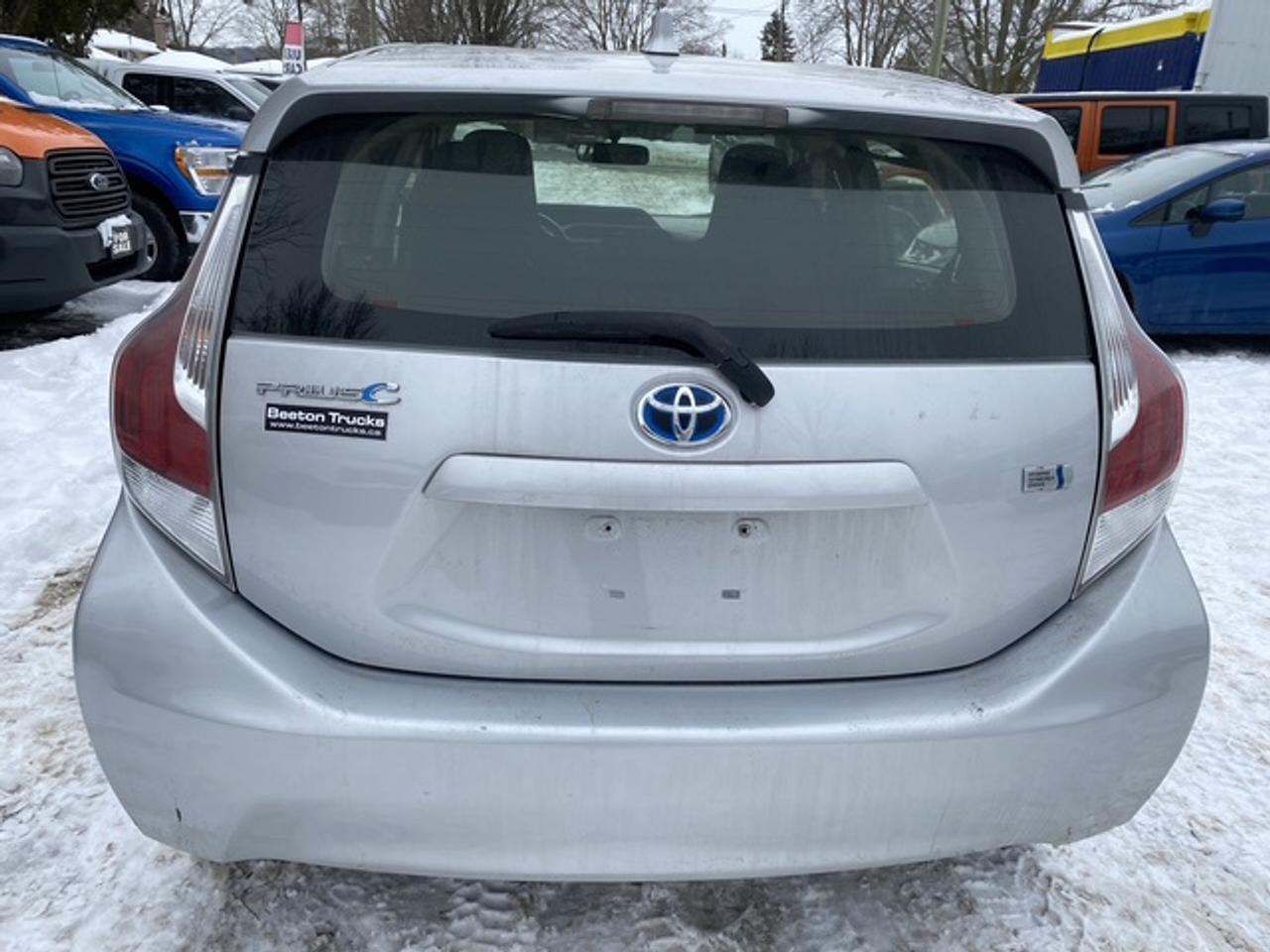 2015 Toyota Prius c C TECHNOLOGY 5DR HB Photo