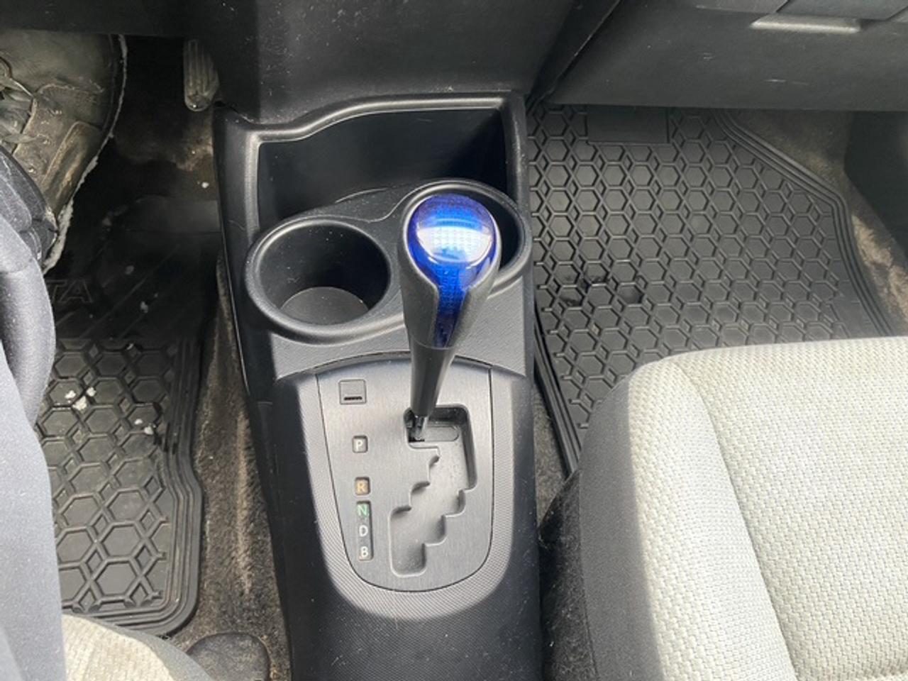 2015 Toyota Prius c C TECHNOLOGY 5DR HB Photo