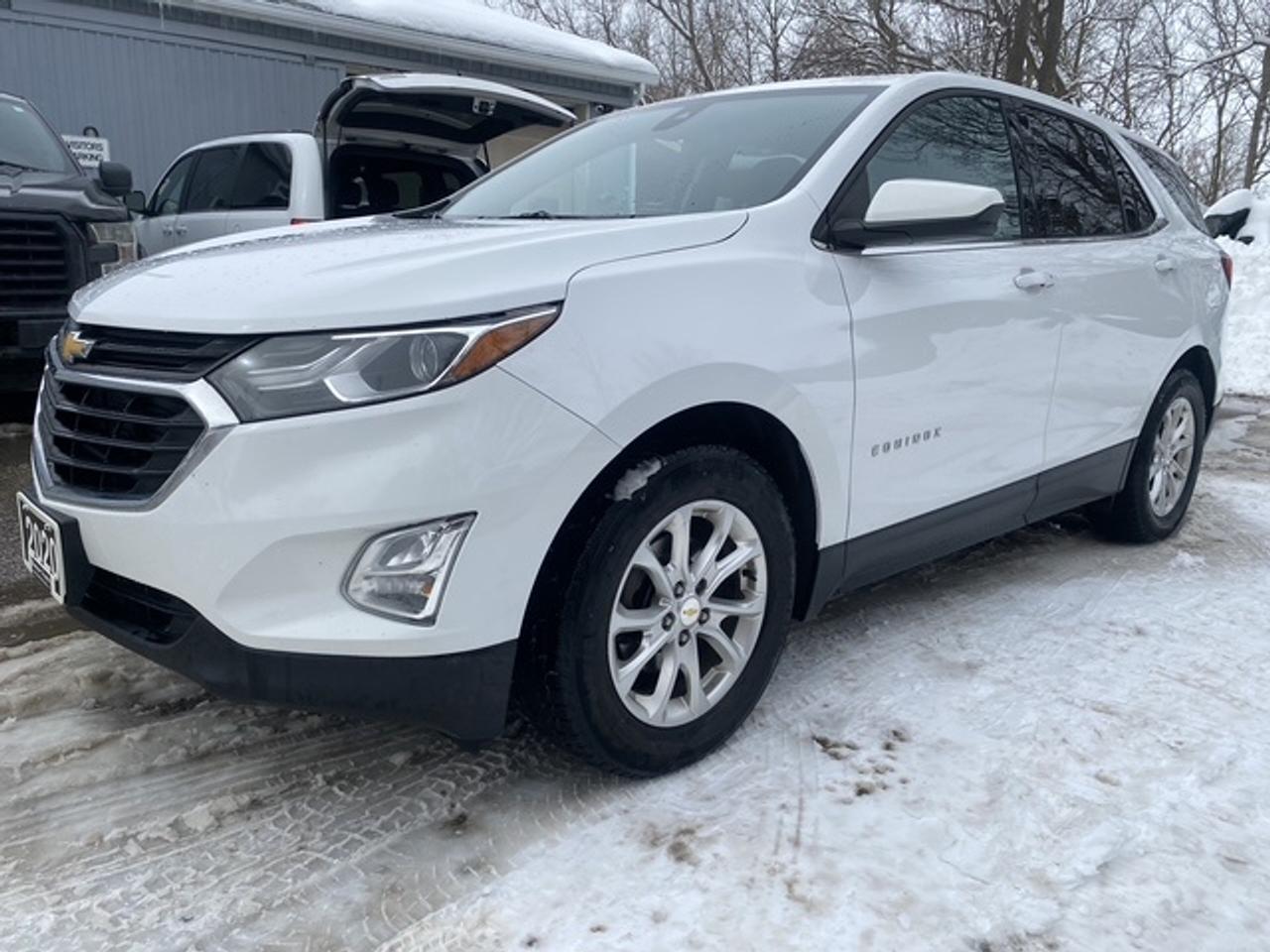 2020 Chevrolet Equinox LT FWD 4dr Photo0
