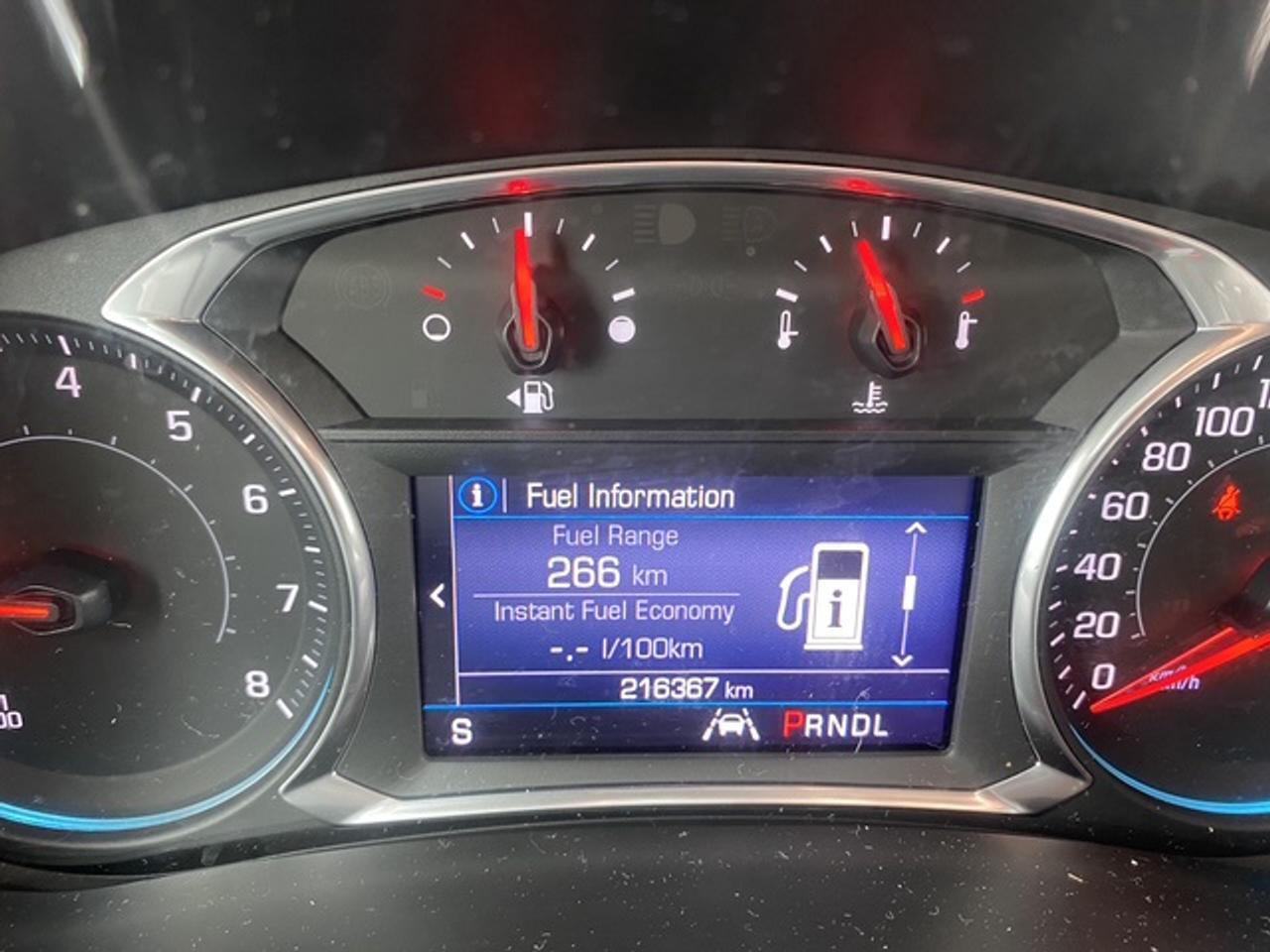 2020 Chevrolet Equinox LT FWD 4dr Photo