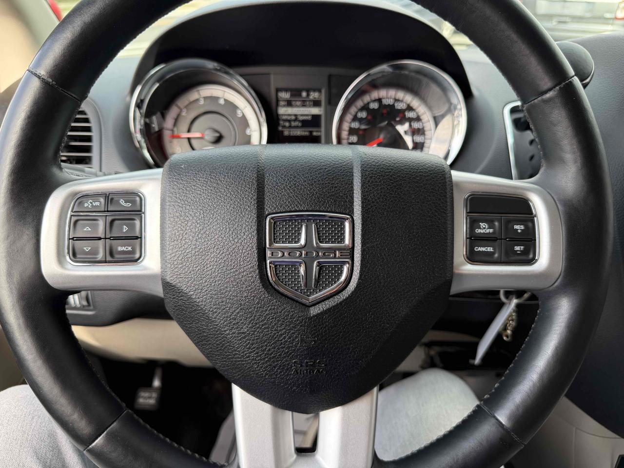 2017 Dodge Grand Caravan Crew Photo