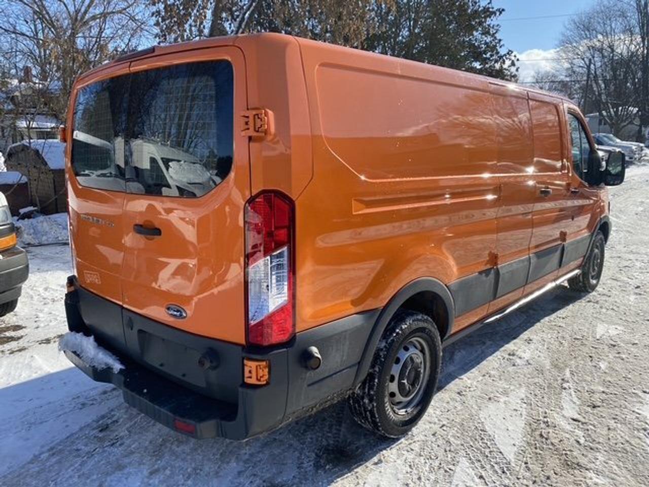 2017 Ford Transit VAN T-150 148" LOW RF 86 Photo