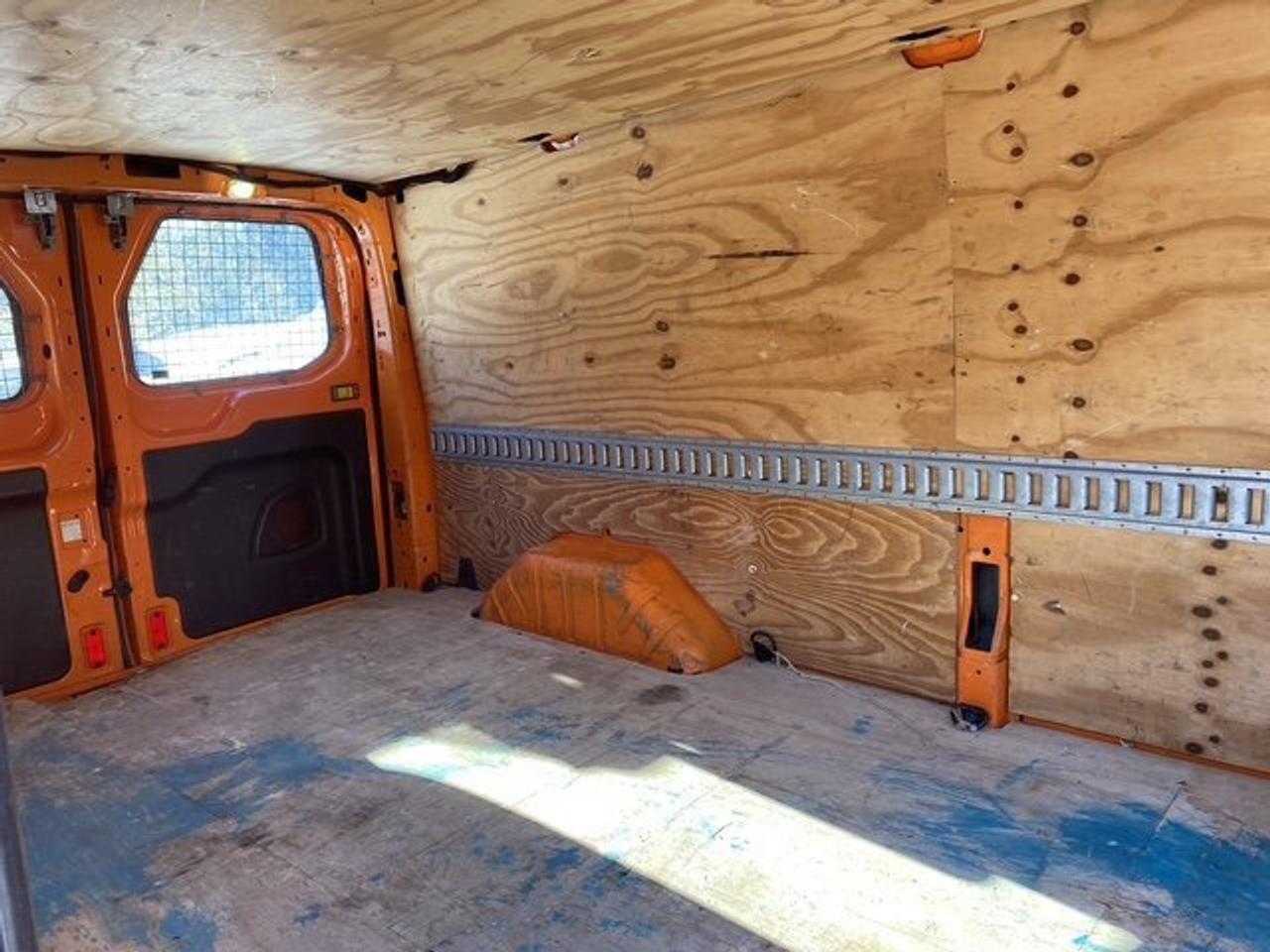 2017 Ford Transit VAN T-150 148" LOW RF 86 Photo