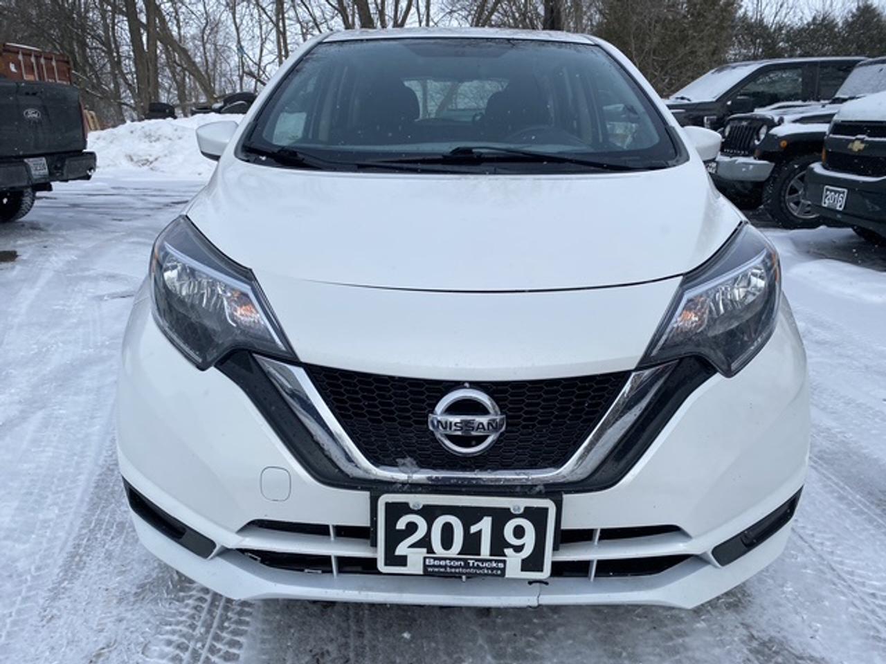 2019 Nissan Versa S CVT Photo