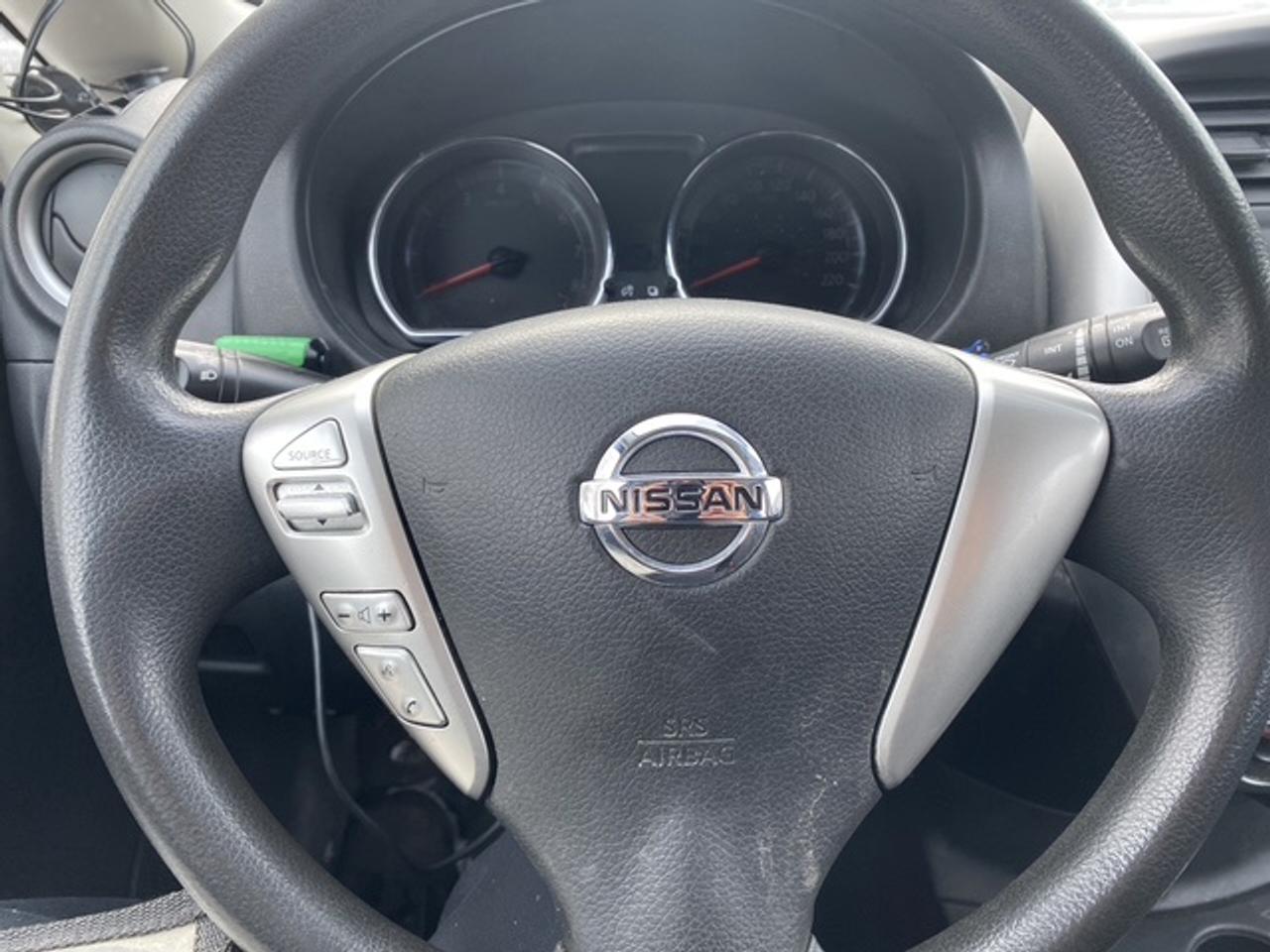 2019 Nissan Versa S CVT Photo