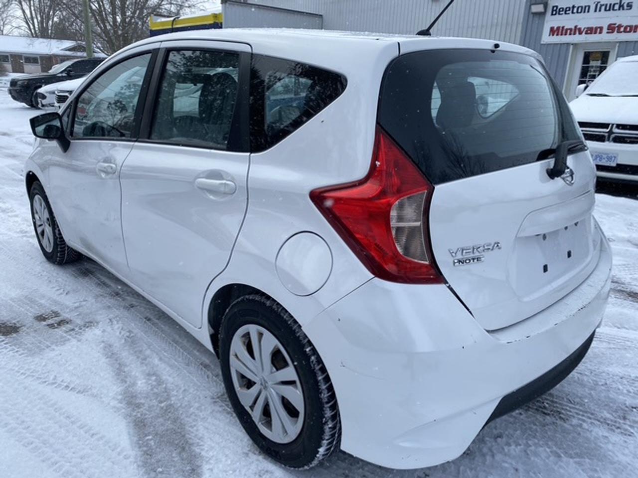2019 Nissan Versa S CVT Photo