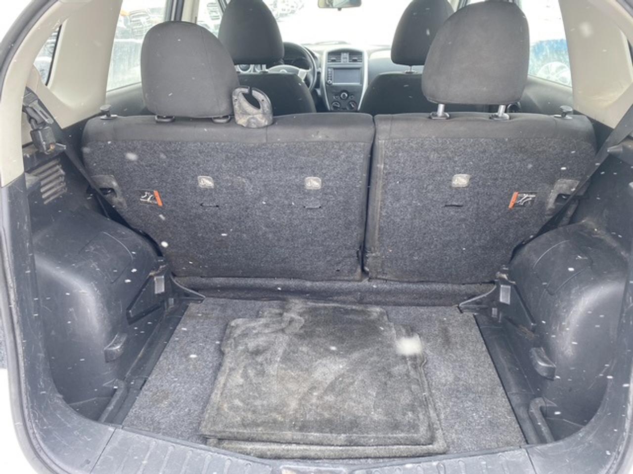 2019 Nissan Versa S CVT Photo