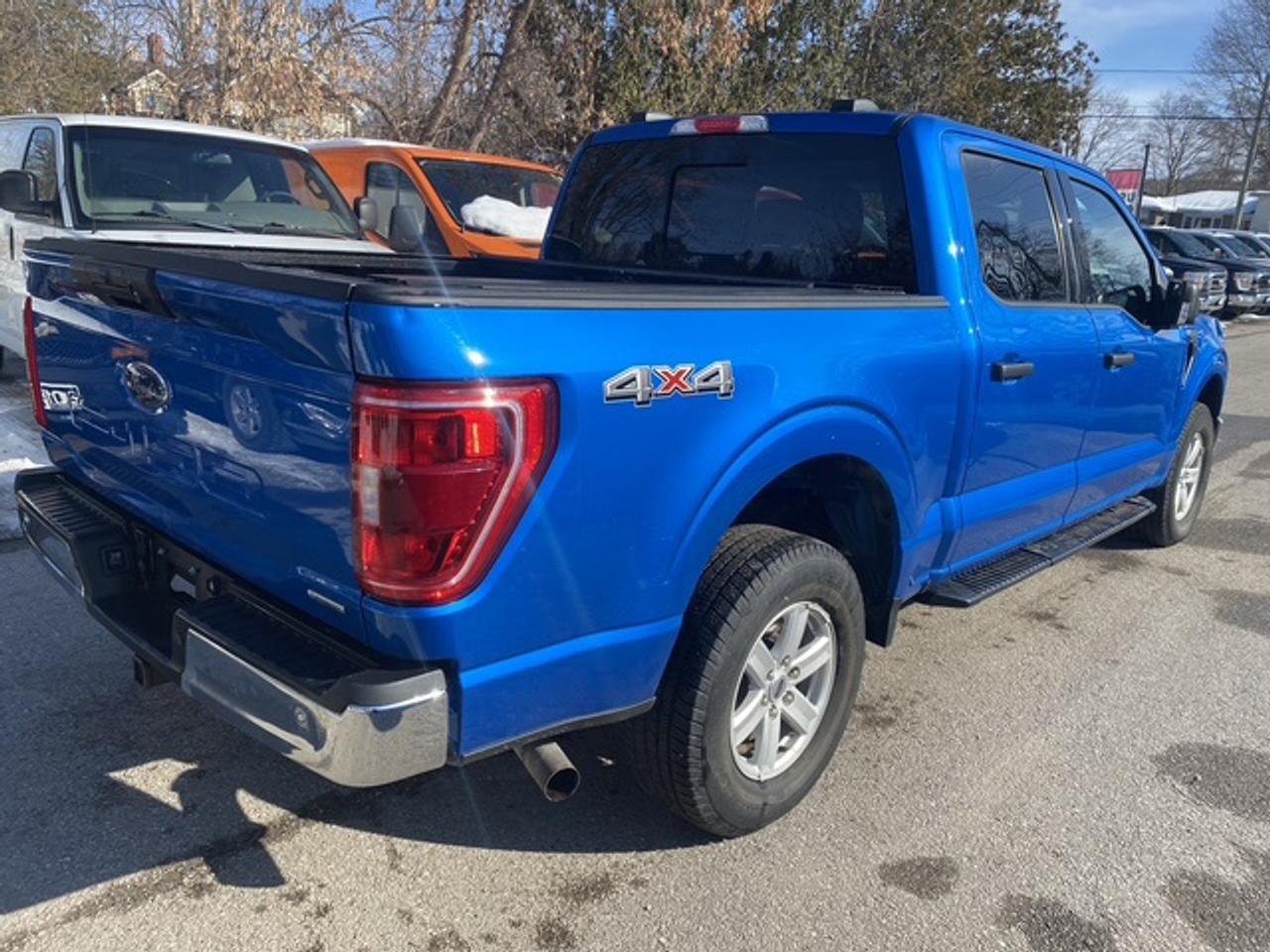 2021 Ford F-150 XLT CREW CAB SHORT B 4WD SUPERCREW Photo4