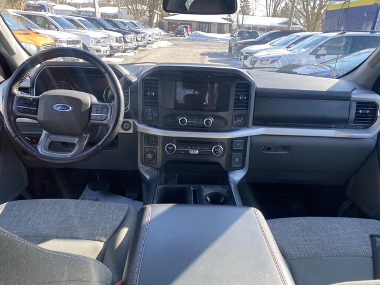 2021 Ford F-150 XLT CREW CAB SHORT B 4WD SUPERCREW Photo