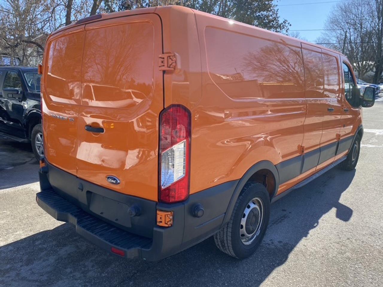 2018 Ford Transit T-150 148" LOW RF 86 T-150 Photo