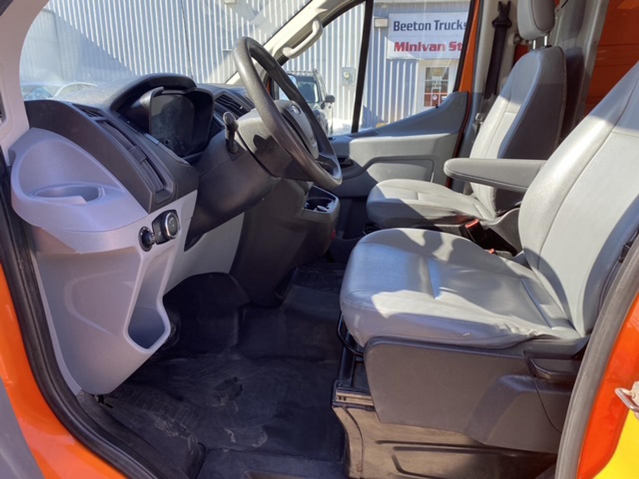 2018 Ford Transit T-150 148" LOW RF 86 T-150 Photo