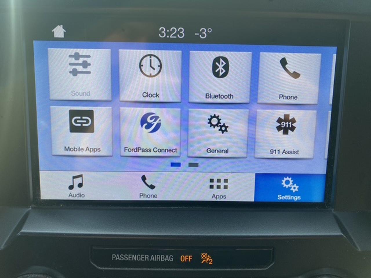 2019 Ford F-150 XLT CREW CAB STD BED 4WD SUPERCREW Photo