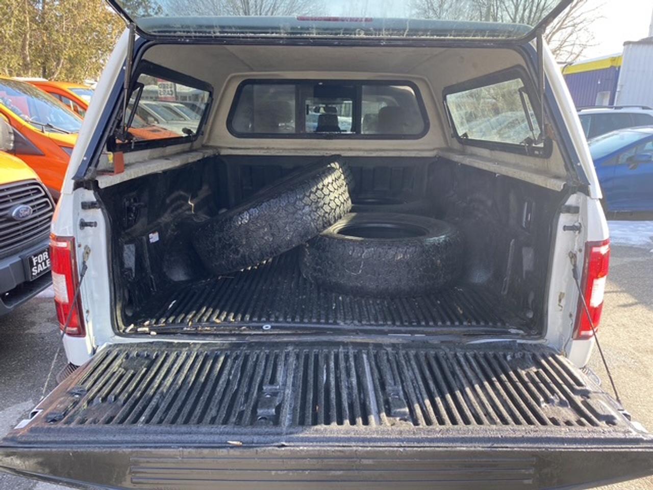 2019 Ford F-150 XLT CREW CAB STD BED 4WD SUPERCREW Photo