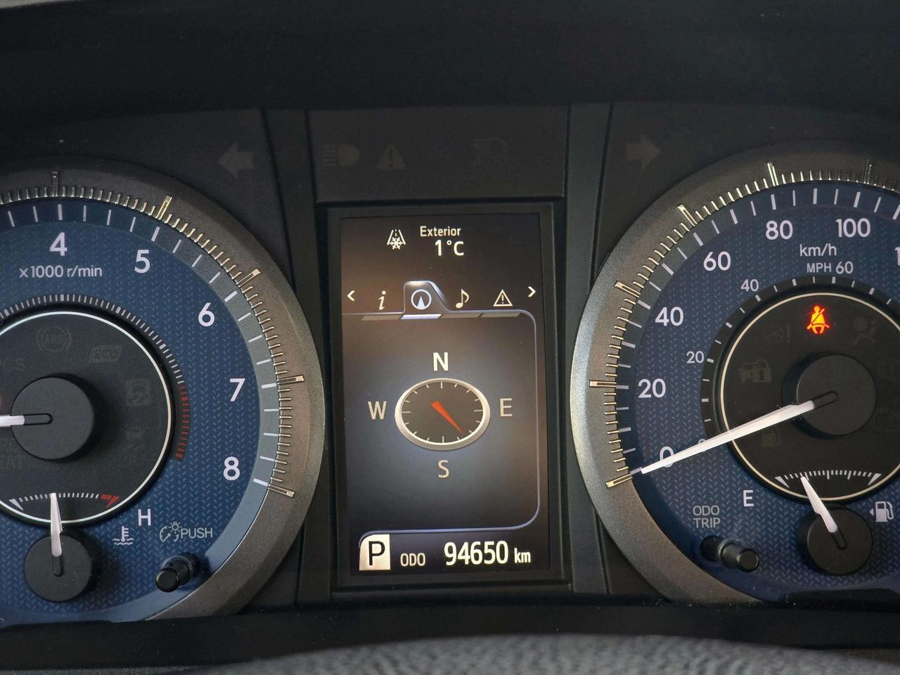 2017 Toyota Sienna Limited | No Accidents! Photo