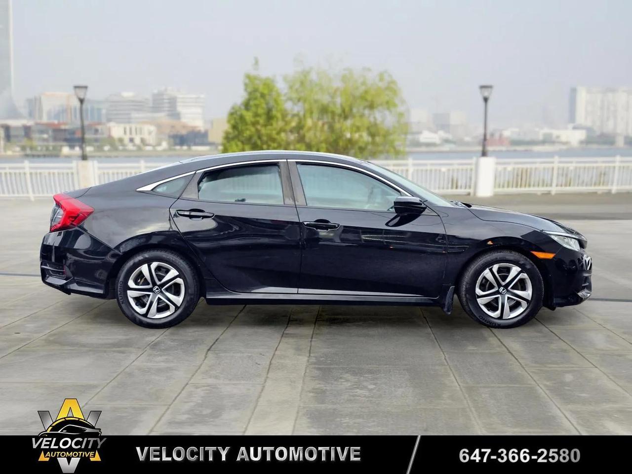 2018 Honda Civic LX Photo