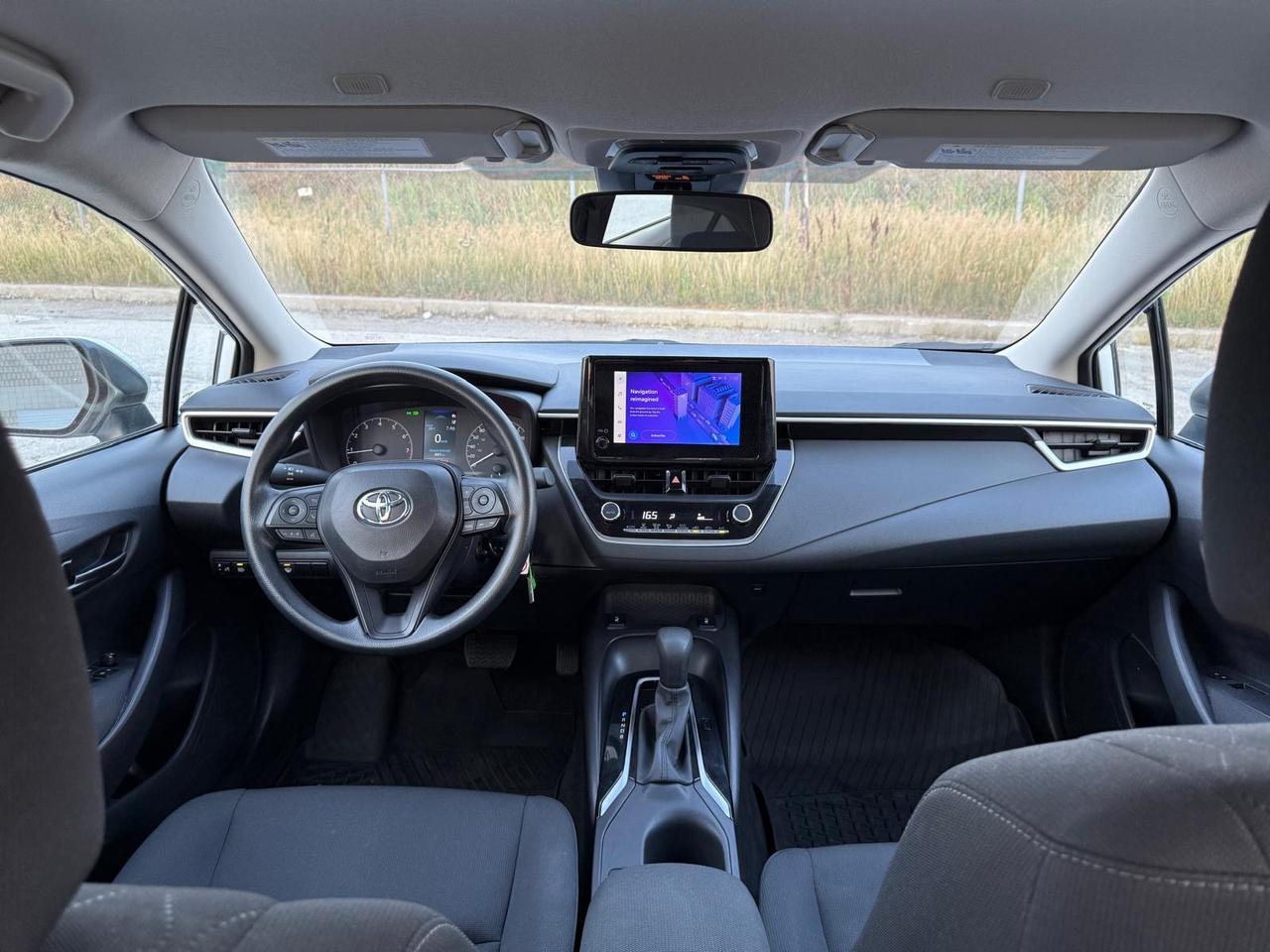 2025 Toyota Corolla LE Photo