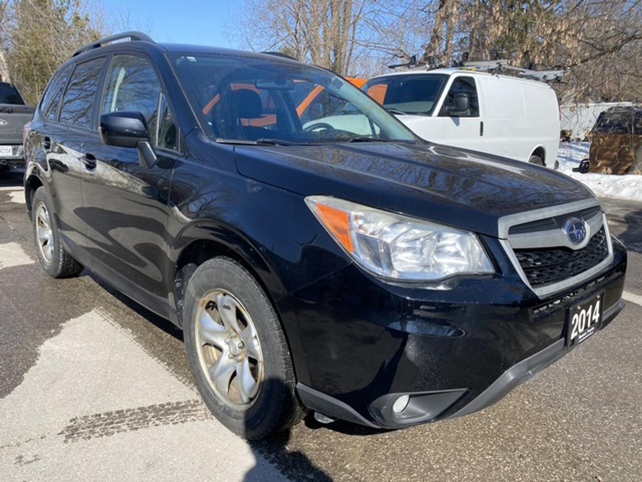 2014 Subaru Forester Premium AWD Photo