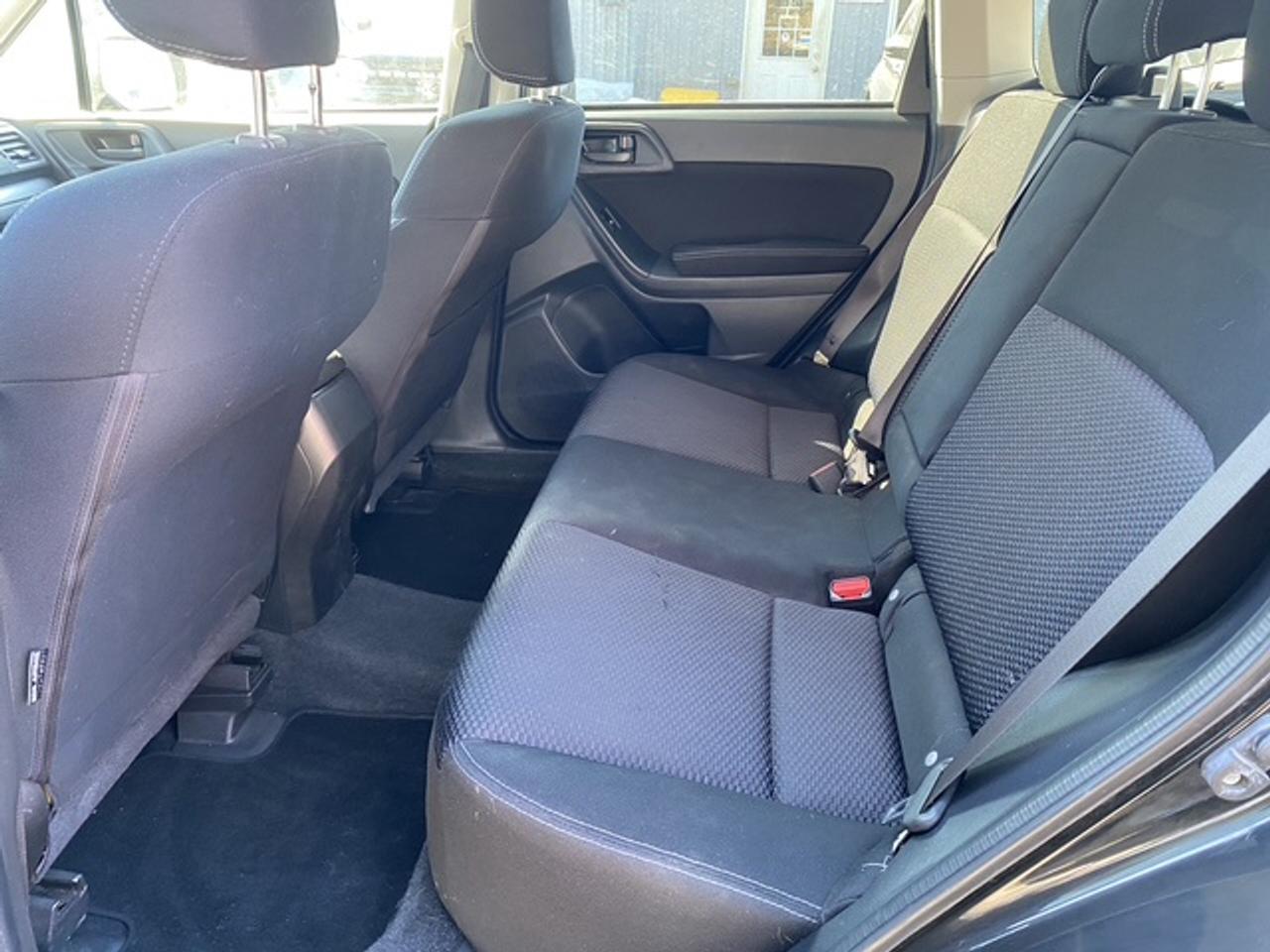 2014 Subaru Forester Premium AWD Photo