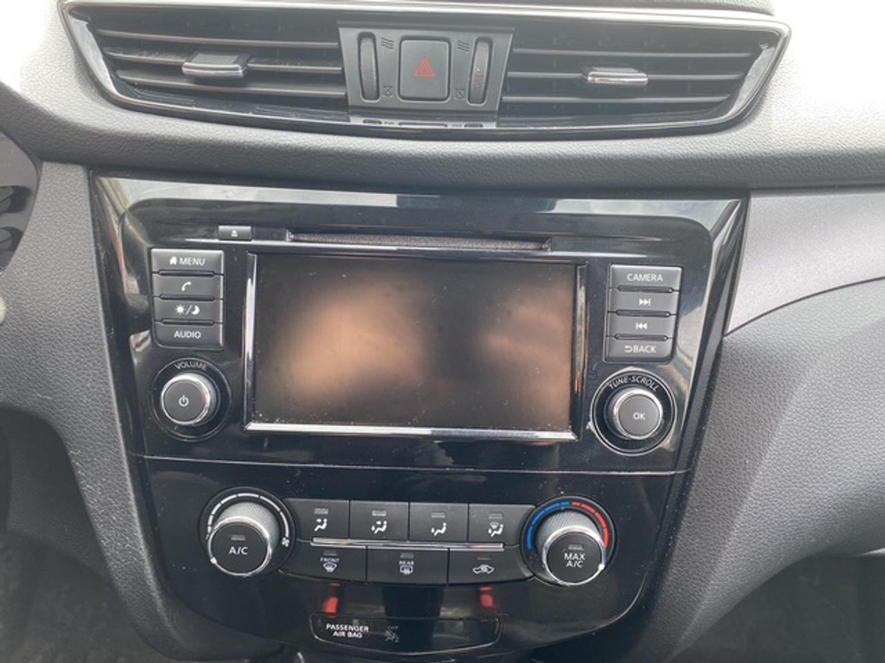 2020 Nissan Qashqai S FWD CVT Photo