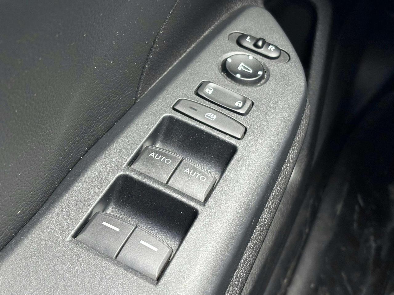 2018 Honda Civic Sport Touring Hatchback | No Accidents! Photo