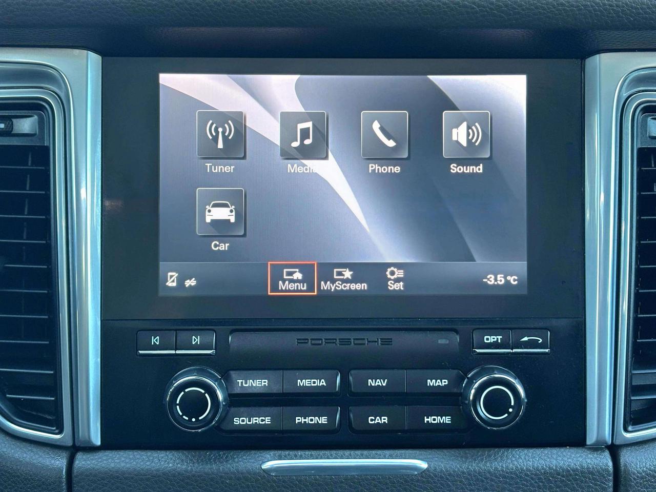 2017 Porsche Macan | No Accidents! Photo