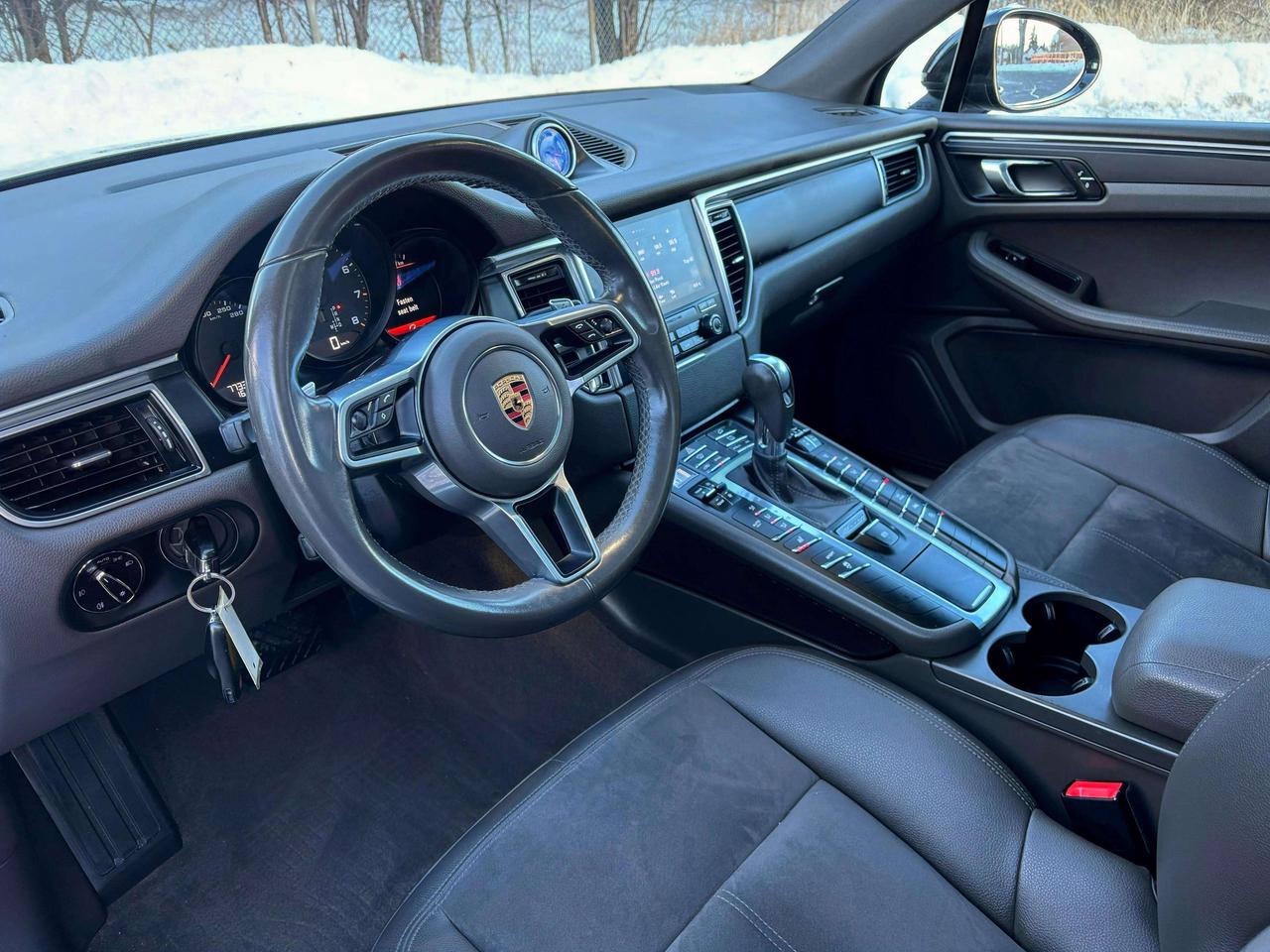 2017 Porsche Macan | No Accidents! Photo