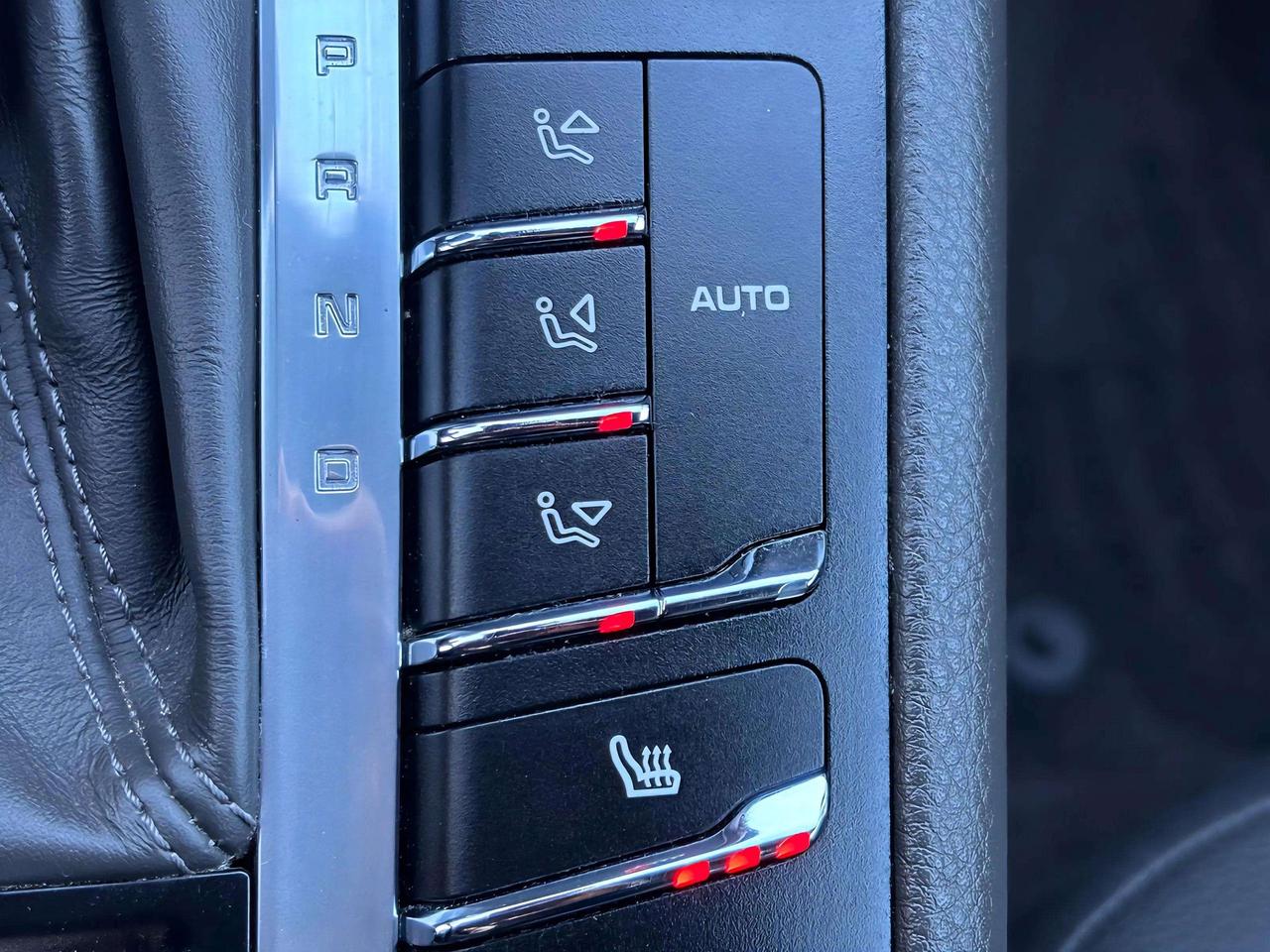 2017 Porsche Macan | No Accidents! Photo