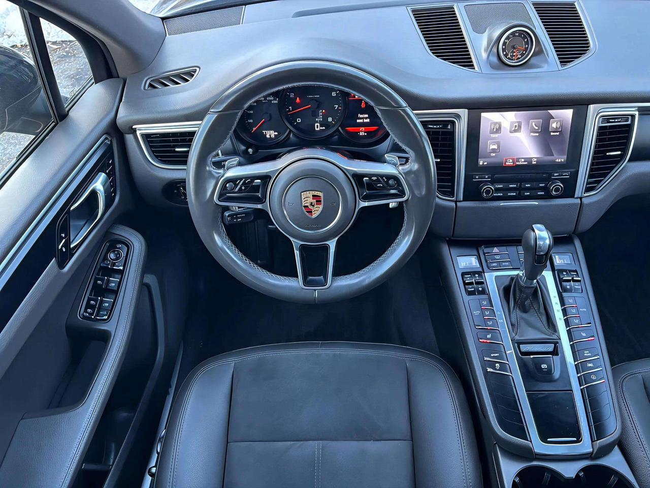 2017 Porsche Macan | No Accidents! Photo