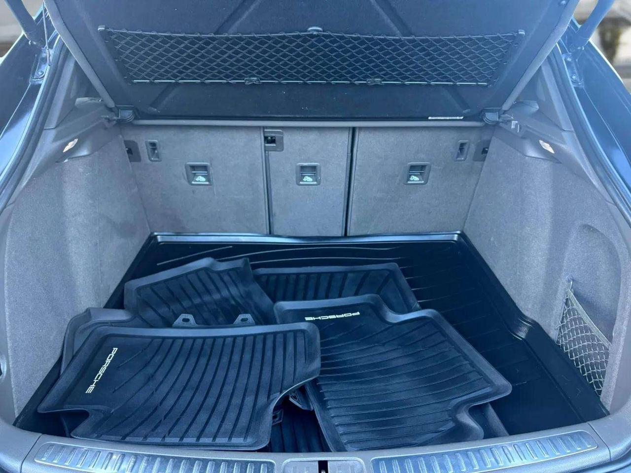 2017 Porsche Macan | No Accidents! Photo