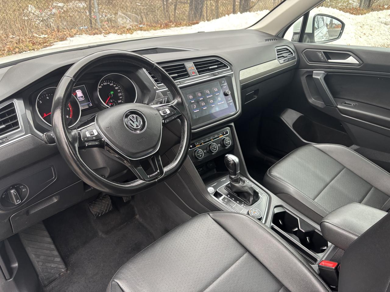 2019 Volkswagen Tiguan Comfortline 7-Passenger | No Accidents! Photo