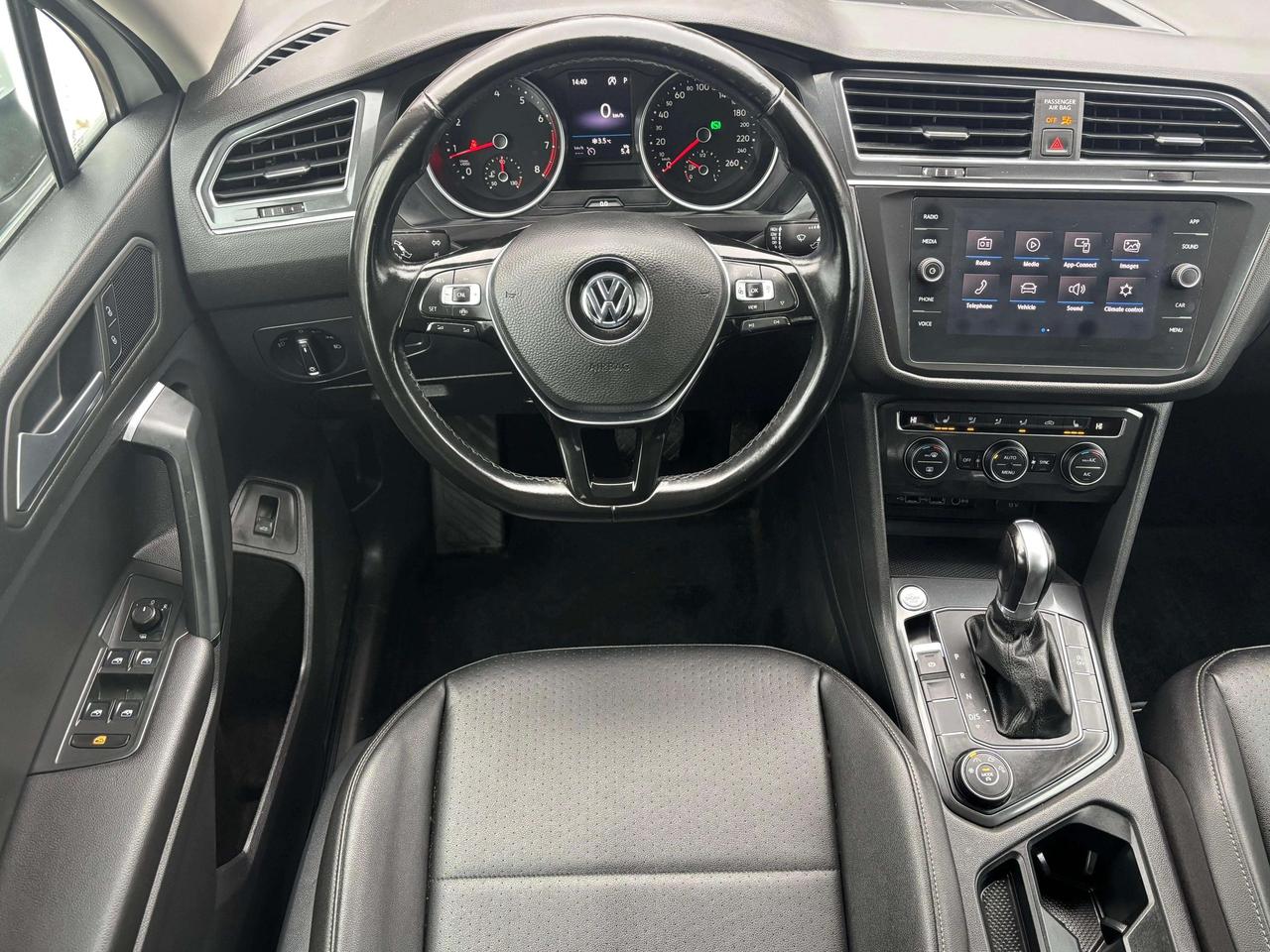 2019 Volkswagen Tiguan Comfortline 7-Passenger | No Accidents! Photo