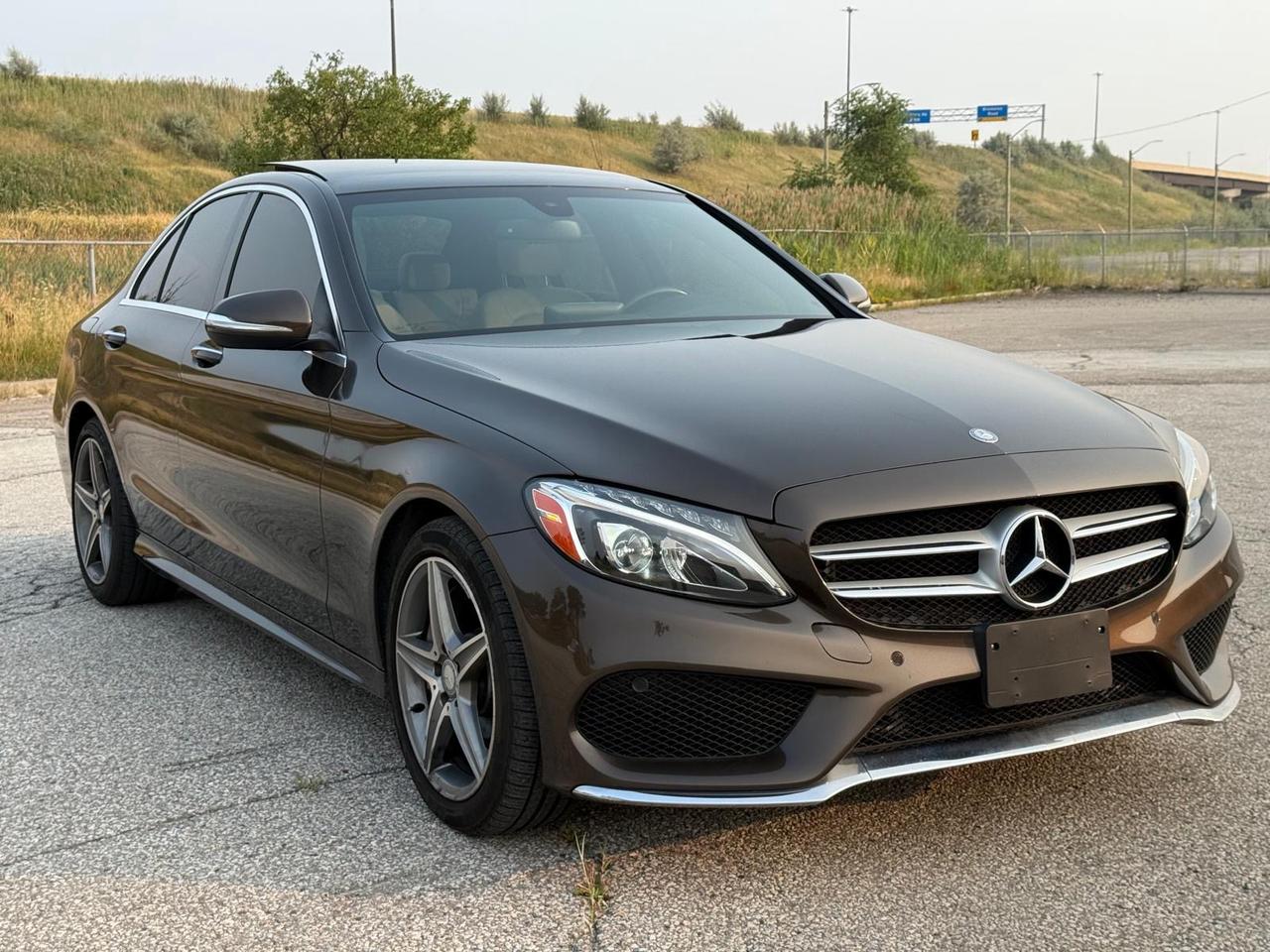 2015 Mercedes-Benz C-Class C300 AMG PACKAGE Photo