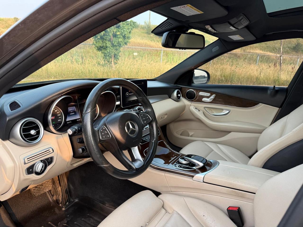 2015 Mercedes-Benz C-Class C300 AMG PACKAGE Photo